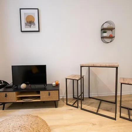 L'opera 9-joli Proche Opera/hotel De Apartamento *